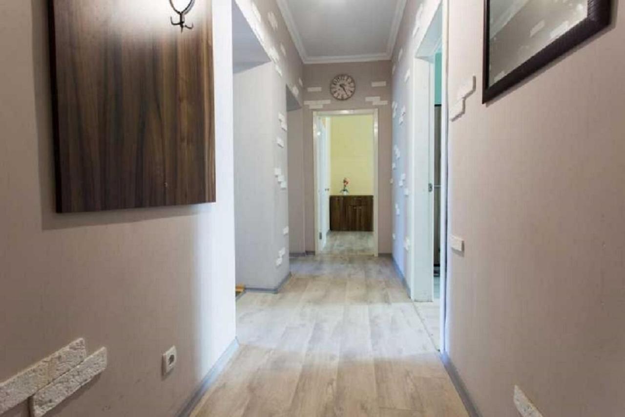 Apartments City Center ハルキウ エクステリア 写真